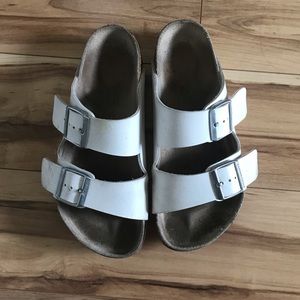 Women’s white Birkenstock’s
